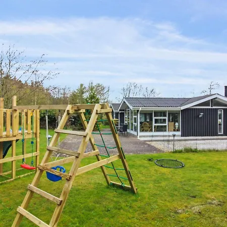 Antonella - 850m From The Sea By Interhome Løkken