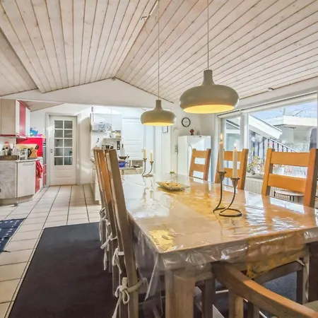 Antonella - 850m From The Sea By Interhome Semesterbostad *